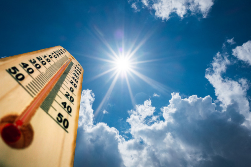 Tips Mengatasi Suhu Panas Sengatan Matahari Selama Umroh