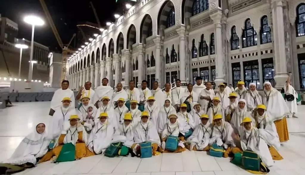 Cara Menabung Untuk Haji dan Umroh Orang Tua