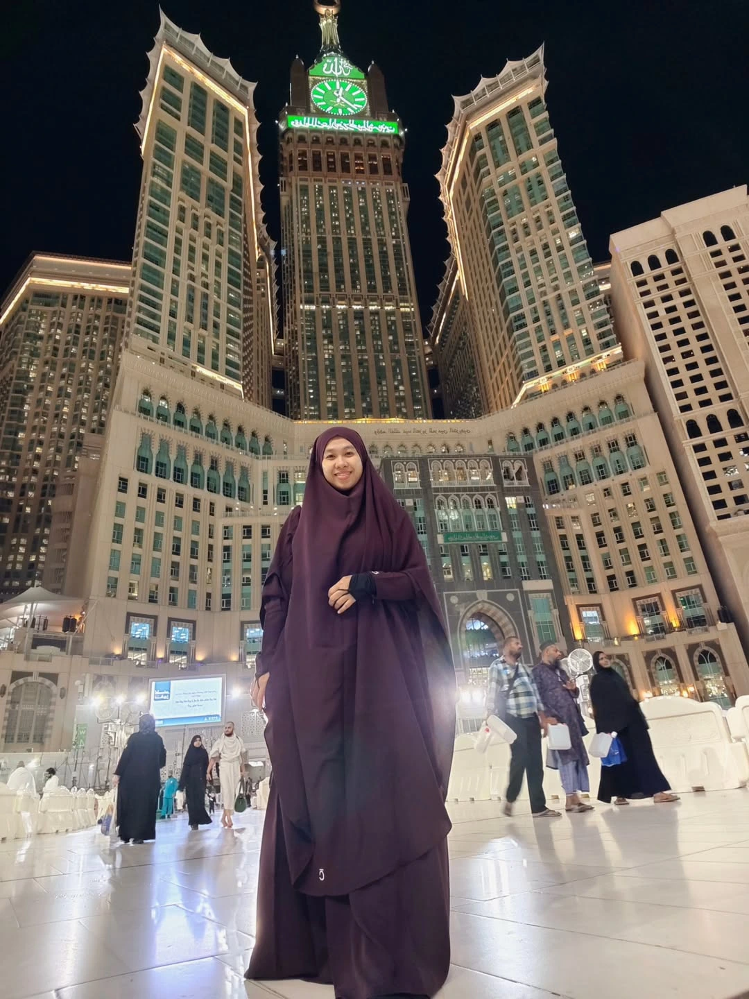 Spot foto dan cara take foto di Zam zam Tower | Travel Umroh | Travel Haji | Cahaya Raudhah
