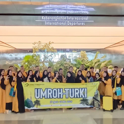 agenda Umroh Plus Turki Cahaya Raudhah 14 April 2024