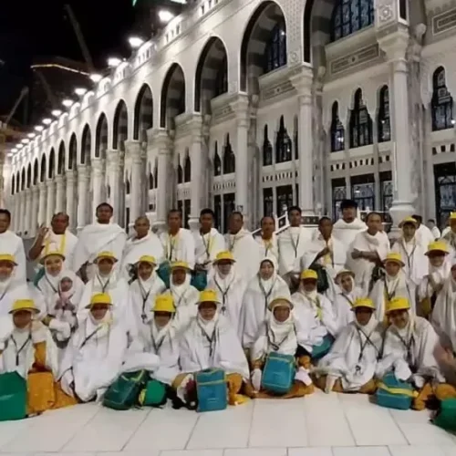 Cara Menabung Untuk Haji dan Umroh Orang Tua
