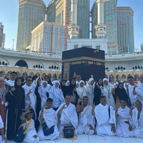 Umroh 1 Pesawat | Paket Umroh 8 Juli 2025 | Travel Umroh | Paket Umroh | Travel haji | Cahaya Raudhah